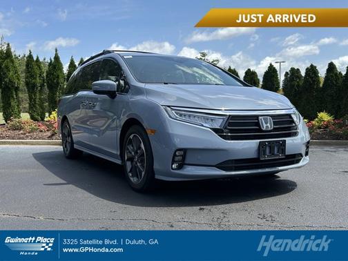 Sonic Gray Pearl 2024 Honda Odyssey Elite