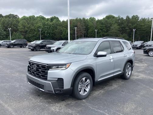 Solar Silver Metallic 2026 Honda Pilot EX-L