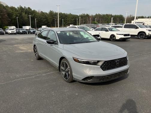 Urban Gray Pearl 2026 Honda Accord SE