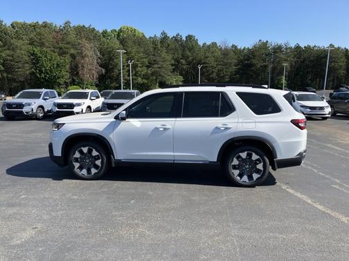 Platinum White Pearl 2026 Honda Pilot Touring