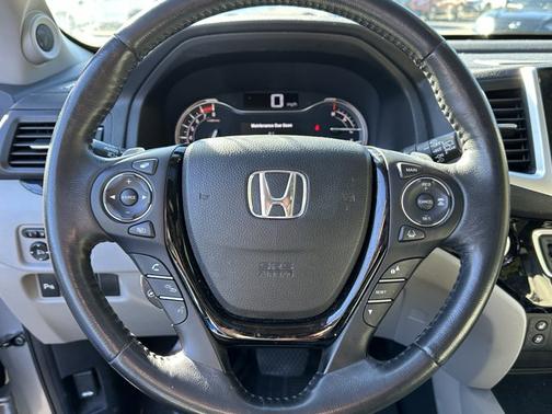 2017 Honda Pilot Elite