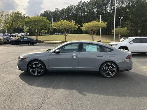 Urban Gray Pearl 2026 Honda Accord SE