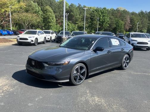 Meteorite Gray Metallic 2026 Honda Accord SE