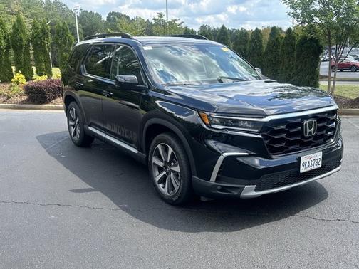 Crystal Black Pearl 2024 Honda Pilot Elite