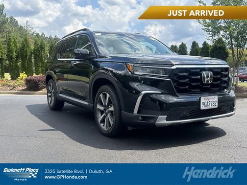 Crystal Black Pearl 2024 Honda Pilot Elite