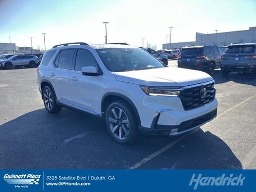 2025 Honda Pilot Touring