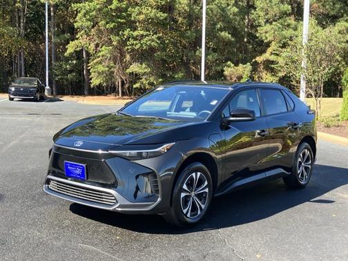 2024 Toyota bZ4X XLE