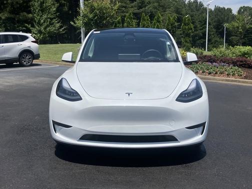 2024 Tesla Model Y Performance