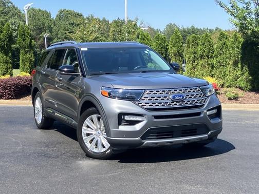 Carbonized Gray Metallic 2023 Ford Explorer Limited