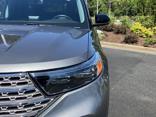 Carbonized Gray Metallic 2023 Ford Explorer Limited