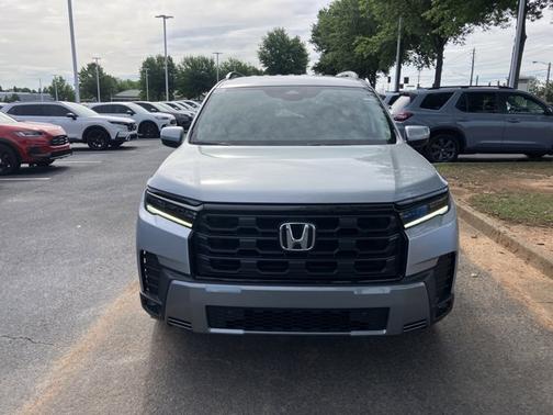 Solar Silver Metallic 2026 Honda Pilot EX-L