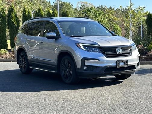 Lunar Silver Metallic 2021 Honda Pilot Special Edition