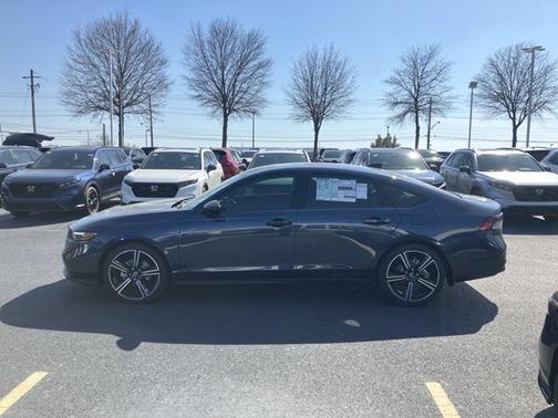 Canyon River Blue Metallic 2026 Honda Accord SE
