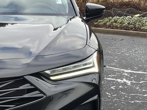 2025 Acura TLX Tech