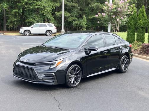 Midnight Black Metallic 2023 Toyota Corolla SE