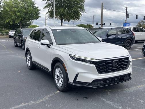 Platinum White Pearl 2026 Honda CR-V LX