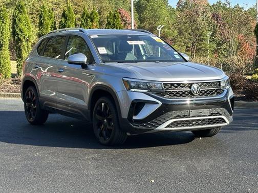 2024 Volkswagen Taos SE