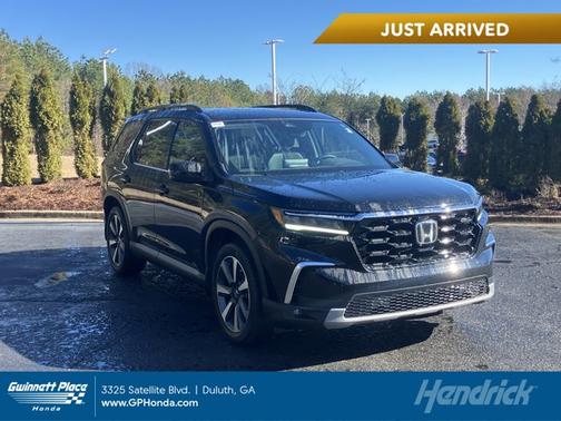 2025 Honda Pilot Touring