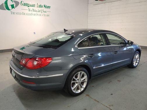 2010 Volkswagen CC Luxury