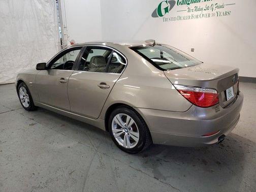 2009 BMW 528 i xDrive
