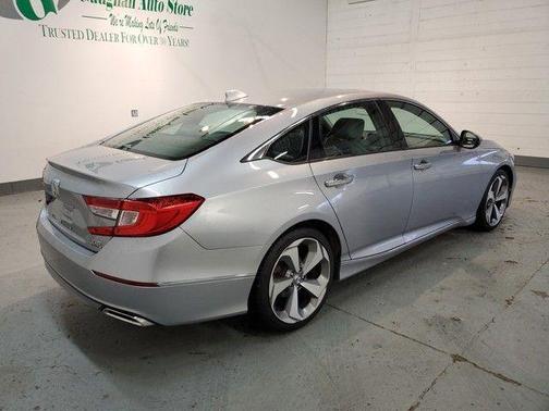 2018 Honda Accord Touring 2.0T