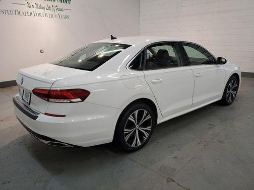 2021 Volkswagen Passat 2.0T SE