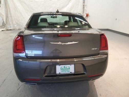 Granite Crystal Clearcoat Metallic 2017 Chrysler 300 S