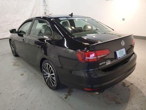 Black 2016 Volkswagen Jetta 1.8T Sport
