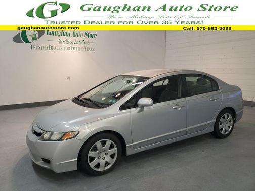 Silver 2009 Honda Civic LX