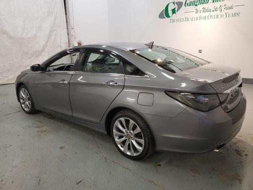 2011 Hyundai SONATA SE