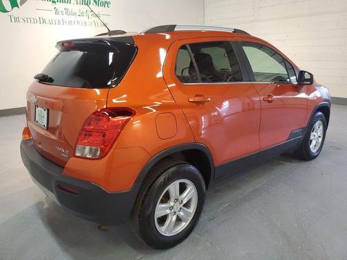 Orange Rock Metallic 2015 Chevrolet Trax LT
