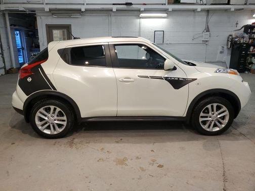 2011 Nissan Juke SL