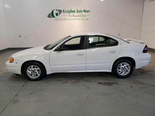 2004 Pontiac Grand Am SE1