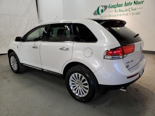 2014 Lincoln MKX Base