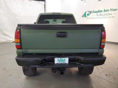 2005 GMC Sierra 2500 SLE