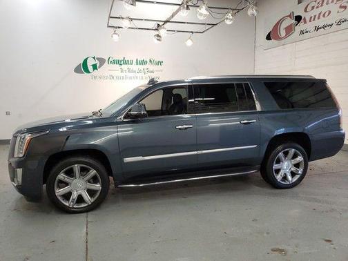 2019 Cadillac Escalade ESV Luxury
