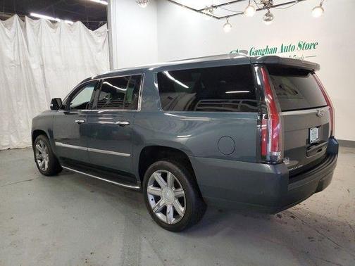 2019 Cadillac Escalade ESV Luxury