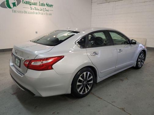 2017 Nissan Altima 2.5 SV