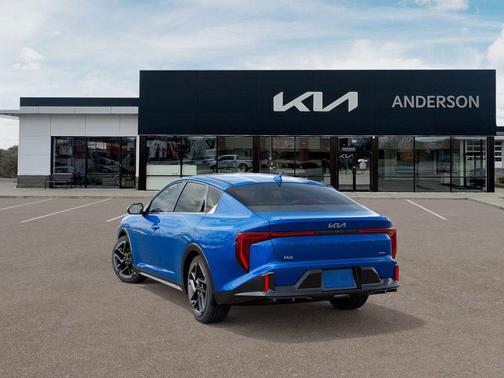 2025 Kia K4 GT-Line