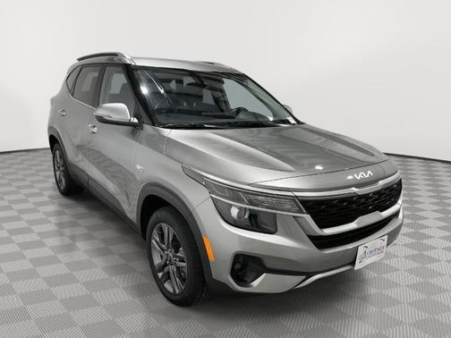 2023 Kia Seltos S