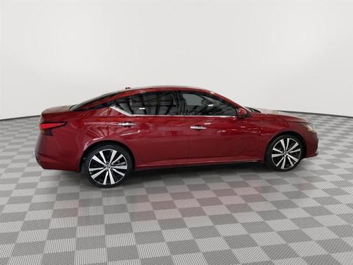 2019 Nissan Altima 2.5 Platinum