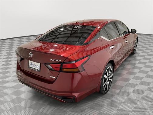 2019 Nissan Altima 2.5 Platinum