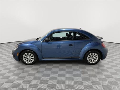 2018 Volkswagen Beetle 2.0T S