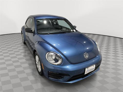 2018 Volkswagen Beetle 2.0T S