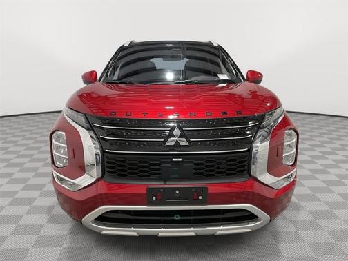 2023 Mitsubishi Outlander SEL