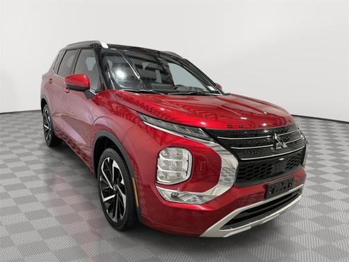 2023 Mitsubishi Outlander SEL