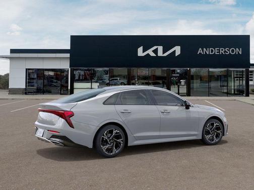 2025 Kia K5 GT-Line