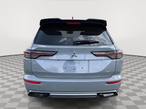2025 Mitsubishi Outlander SEL