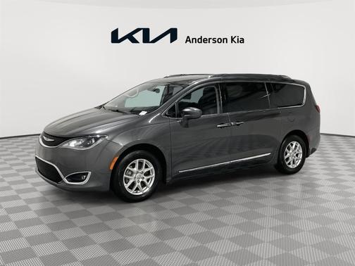 2020 Chrysler Pacifica Touring-L