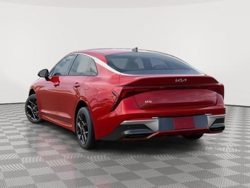2025 Kia K5 LXS